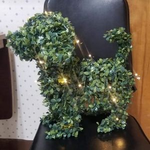 Light Up Dog & Tree